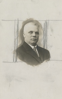 Aleksander Rosenberg, Eestis Roela vallasekretär ja ühistegelane, lauluõpetaja, portreefoto  duplicate photo