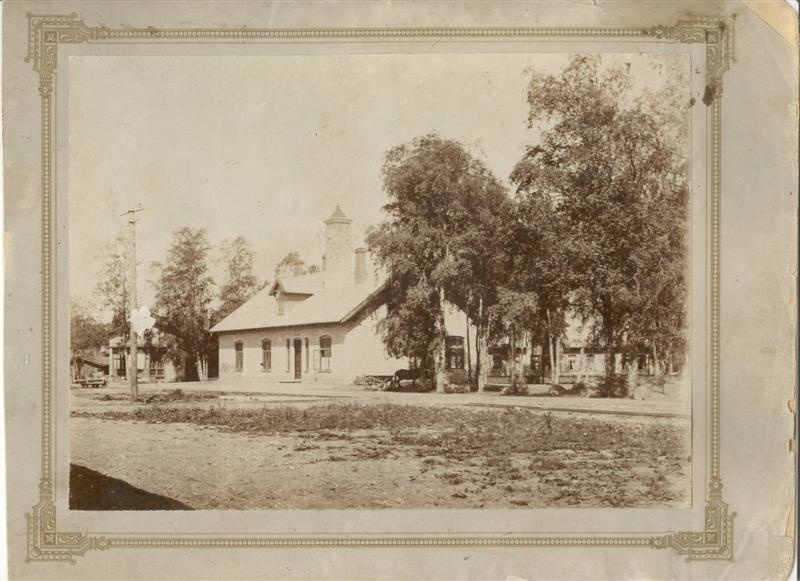 Kunda Tsemenditehase vana kontorihoone