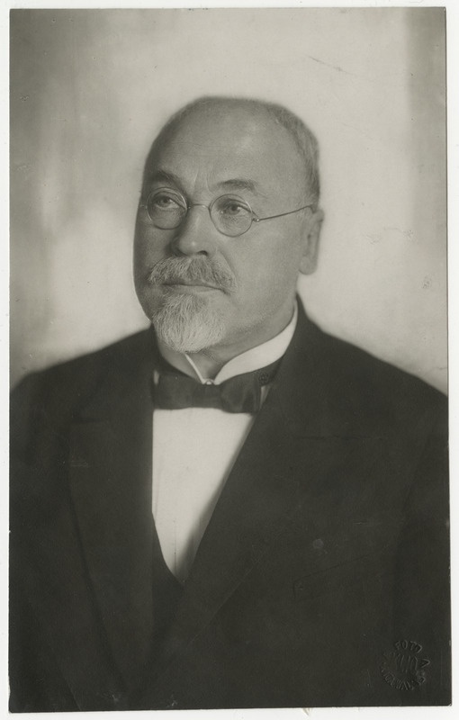 Gustavs Zemgals, Läti ajakirjanik, poliitik ja Läti teine president aastatel 1927–1930, portreefoto