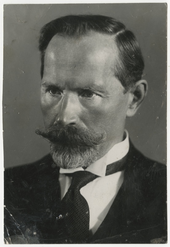 Antanas Smetona, Leedu vabariigi president aastatel 1919-1920 ja 1926-1940, portreefoto