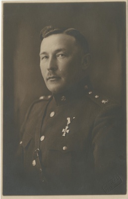 Hans Tuksam, eesti sõjaväelane, major, portreefoto  duplicate photo