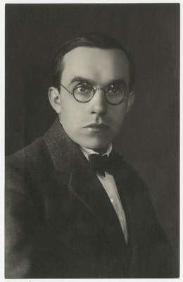 Karl Tuvike, eesti köster-organist, vaimulik, pedagoog ja koorijuht, portreefoto  duplicate photo