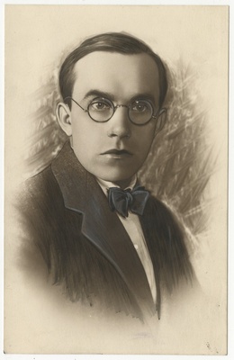 Karl Tuvike, eesti köster-organist, koorijuht, pastor ja pedagoog, portreefoto  duplicate photo