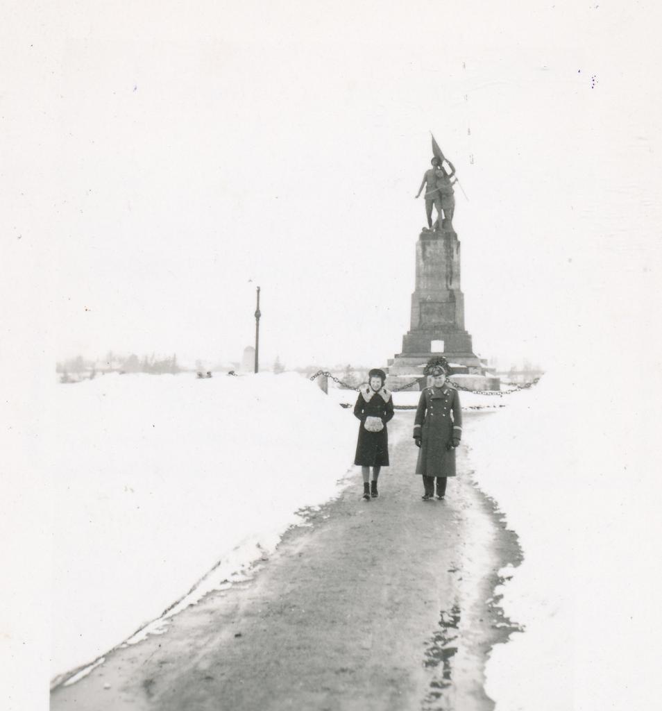 Vabadussõja mälestussammas Rakveres