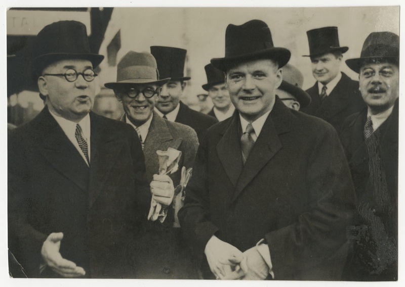 Balti riikide välisministrid Tallinnas - vasakul Läti saadik Eestis Edgars Krieviņš rääkimas, paremal Läti välisminister Vilhelms Munters