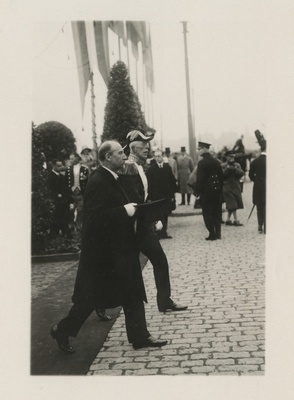 Eesti Vabariigi riigivanem Jaan Tõnissoni visiit Rootsi kuninga Gustav V juurde Stockholmi 4.-5.09.1928  duplicate photo