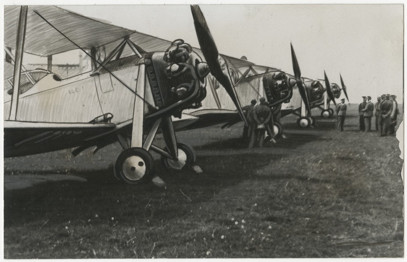 Eesti lennuväe Tšehhoslovakkiast tellitud uued lennukid Letov Š-228E demonstratsioonil pärast Eestisse kohale jõudmist