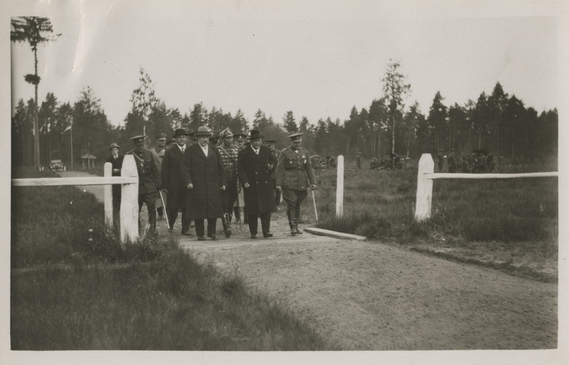Soome president Pehr Evind Svinhufvud kaitseväe Jägala laagrit külastamas 18.06.1932