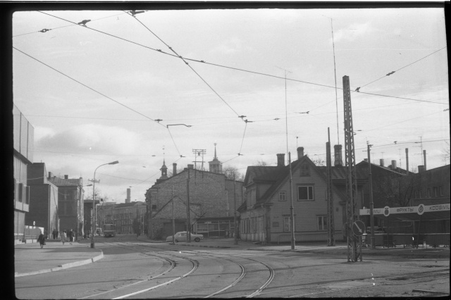 The corner of Tartu mnt and Maneeži Street