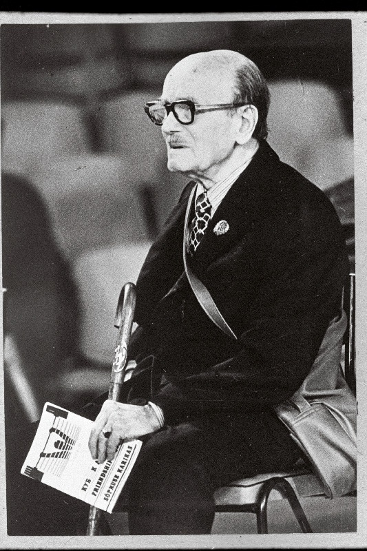 Eesti spordiveteran, tõstja Eduard Vanaaseme, (tõstmise MM-l Tallinnas 1922 a. saavutas teise koha ).