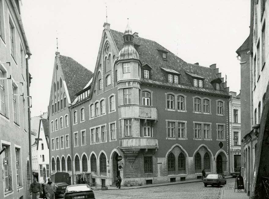 Endine Scheeli pank, vaade hoonele. Arhitektid Otto Schott ja Wilhelm Neumann