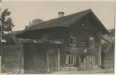 Vaade Vana Petseri majale Poska tänava poolt  duplicate photo