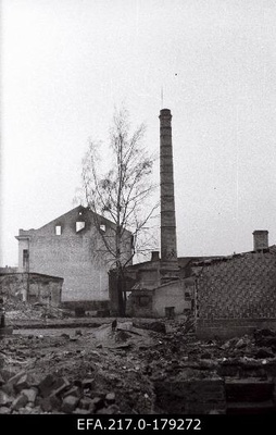 Ruins of a. Frederking soap factory in Tartu Aleksandri t. 1944  duplicate photo