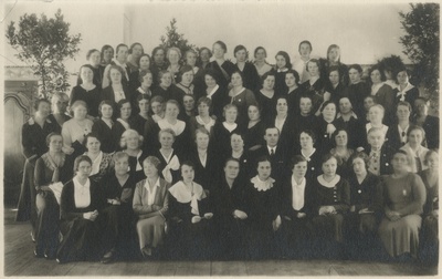 Kristlike naiste kongressist osavõtjad  duplicate photo