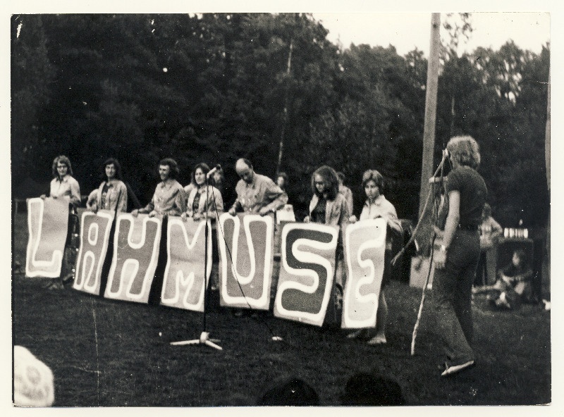EÜE kokkutulekute, festivalide, spordivõistluste fotod erinevatest aastatest II. Lahmuse rühm