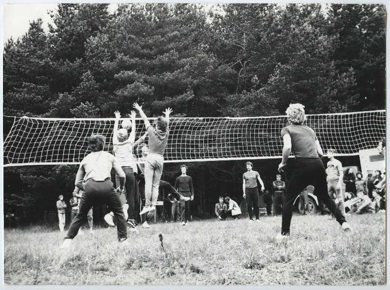 EÜE kokkutulekute, festivalide, spordivõistluste pildid erinevatest aastatest