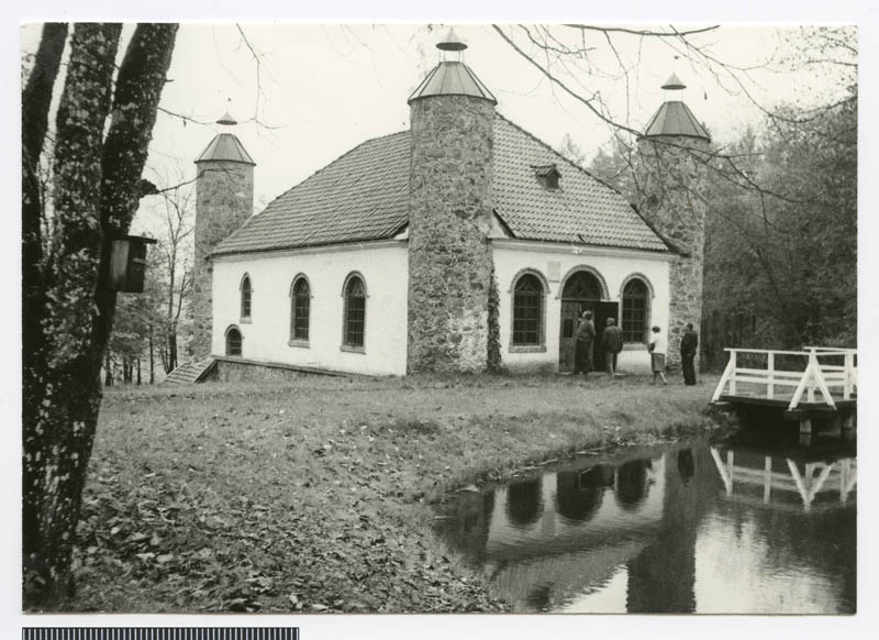 foto, Paistu khk, Heimtali mõis, viinaköök, välisvaade, 1984, foto E. Veliste
