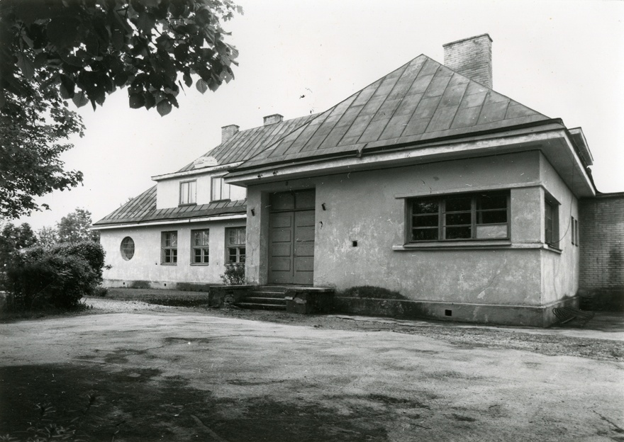 Lagedi algkool, vaade hoonele. Arhitekt August Volberg