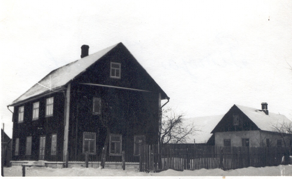 Foto. Piiroja 7-kl. Kooli koolimaja, nurgavaade
