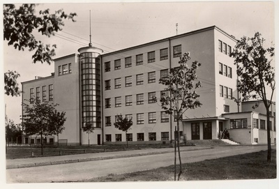 Elfriede Lender Private Gymnasium in Tallinn. Tallinn 6th Secondary School. Herbert Johanson. 1933-1935  duplicate photo