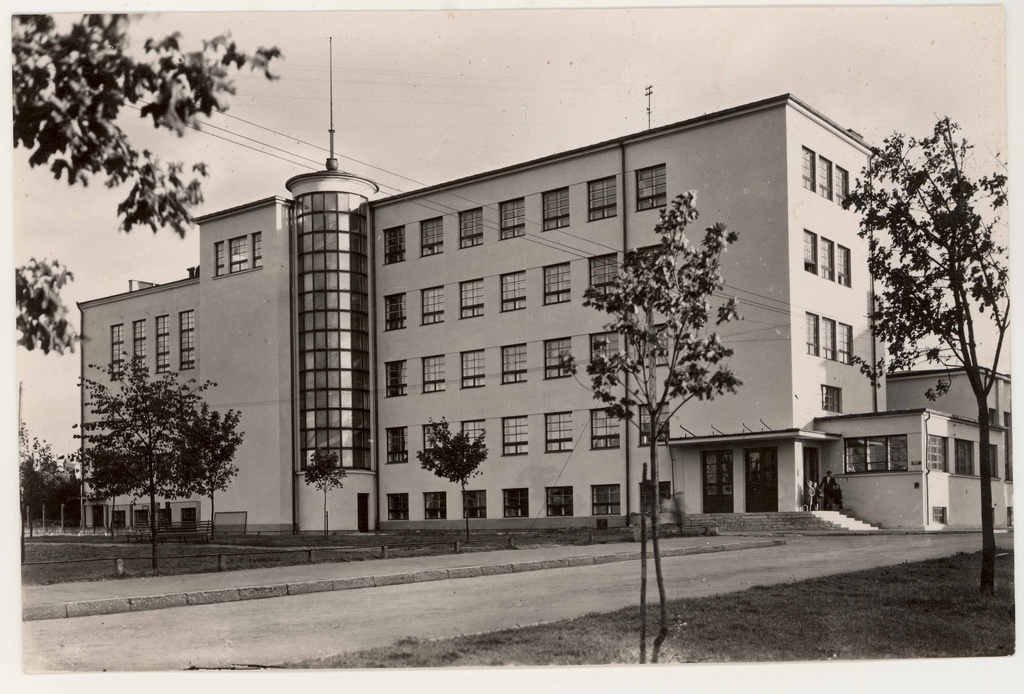 Elfriede Lender Private Gymnasium in Tallinn. Tallinn 6th Secondary School. Herbert Johanson. 1933-1935