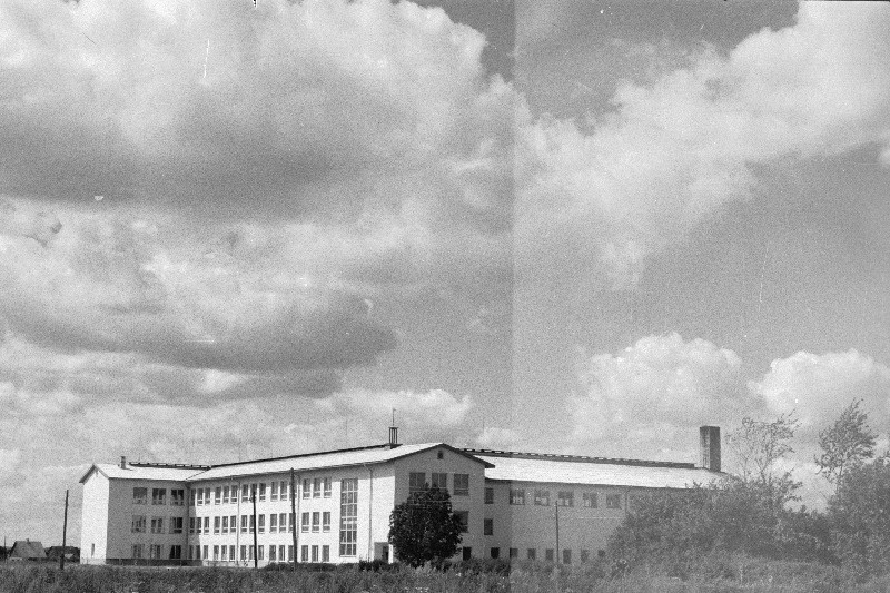 Vaade Nõo Keskkoolile.