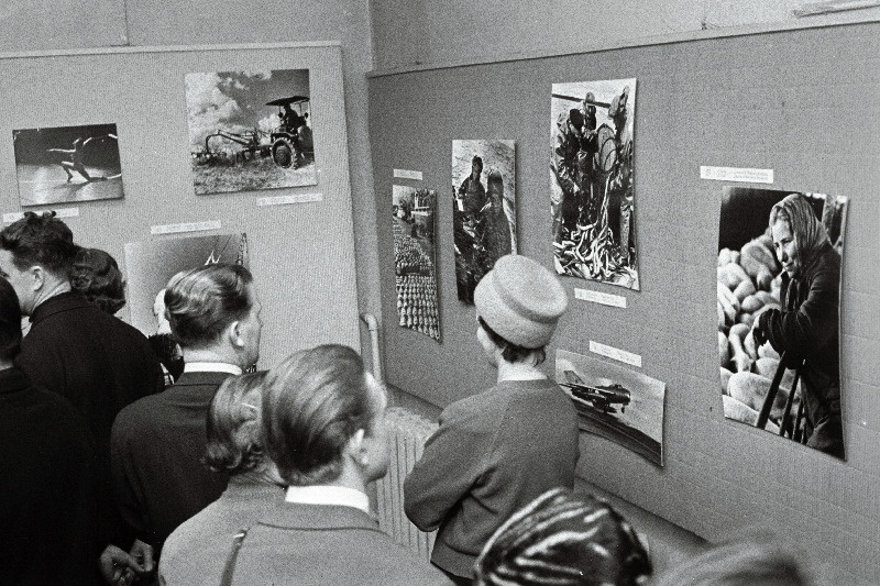 Vabariiklik näitus "Eesti NSV fotokunst" Tallinna Kunstihoones.