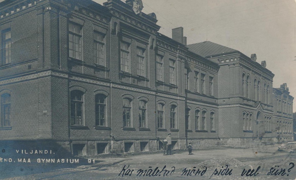 foto, Viljandi Maagümnaasium, u 1910, foto J. Riet