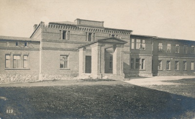 foto, Viljandi, Põllumeeste seltsi maja Jakobsoni tn 42, u 1905  duplicate photo
