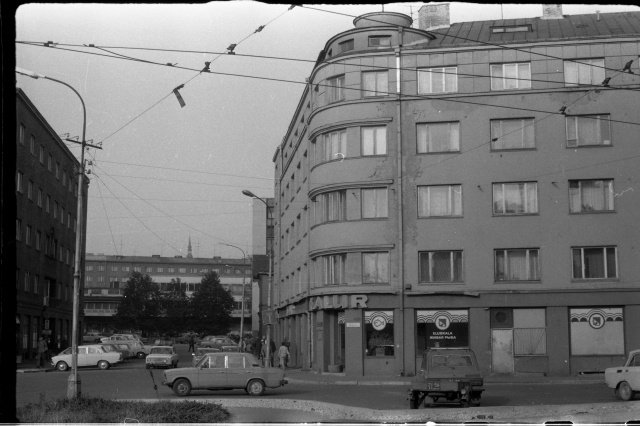Tallinn, Kesklinn, Tartu maantee  ja Maneeži tn nurk.