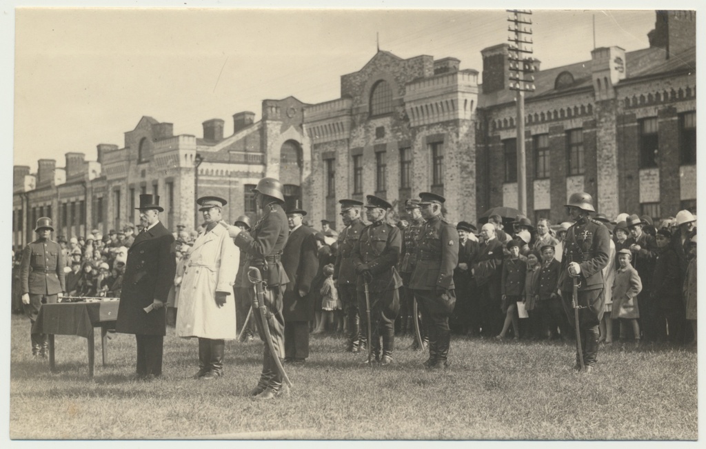 foto, Tallinn, Tondipoiste mälestussamba avamine, sh riigivanem J. Tõnisson, 1928