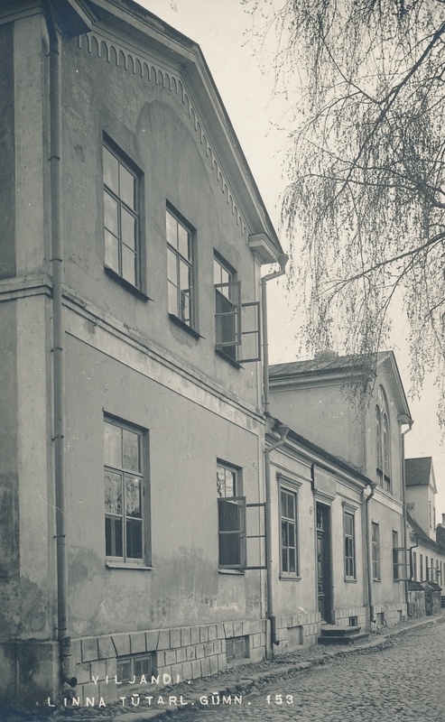 foto, Viljandi Tütarlaste Gümnaasium, Linnu tn 4 u 1915 foto J. Riet
