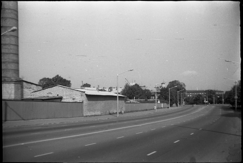 Tallinn, Kesklinn, V. Kingissepa (Liivalaia) tänav Tartu maantee suunas