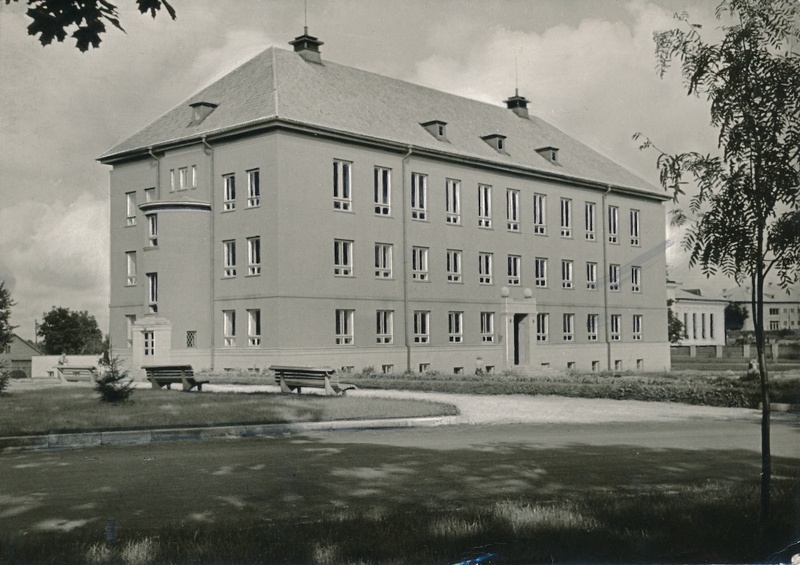 foto Viljandi adminhoone 1960 F A.Kiisla