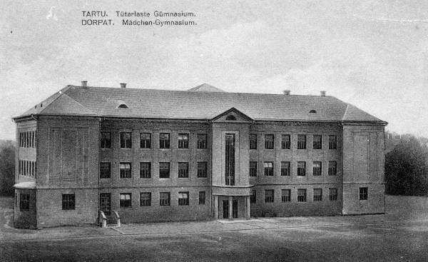 Tartu Tütarlaste Gümnaasium (ENKSi tütarlaste gümnaasium), ca 1917.