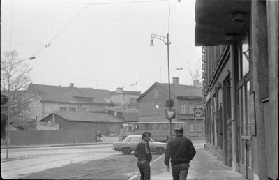 Pärnu mnt ja Roosikrantsi tn nurk.  similar photo