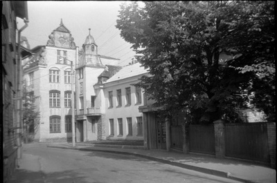 Tallinn, Maakri asum, Maakri ja Tornimäe tänava nurk.  similar photo