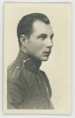 Elmar-Friedrich Soeson  duplicate photo