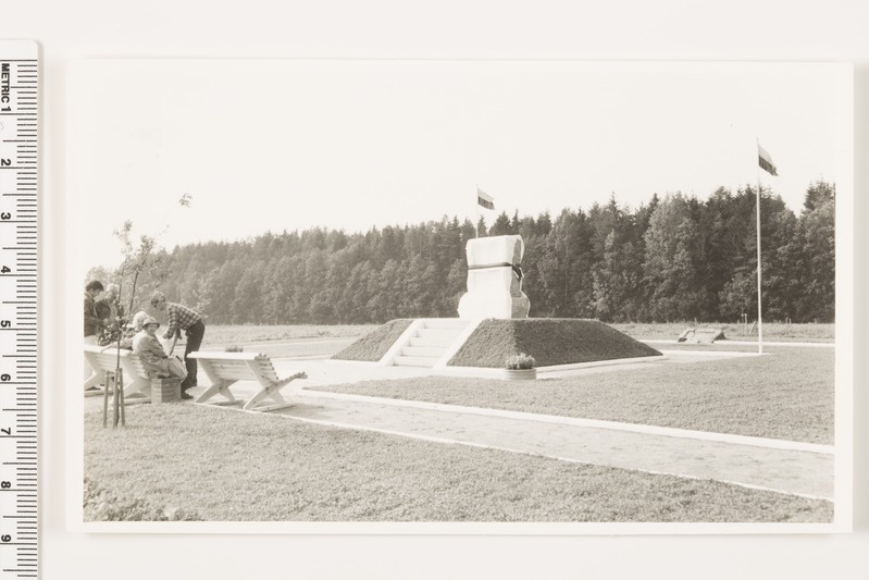 Raba talu tähise avamine, 1990