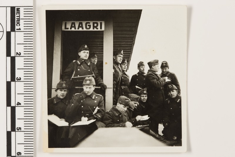 Sõjaväelased Laagris