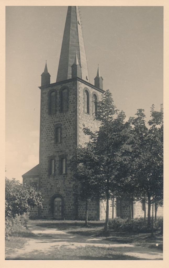 Avinurme kirik