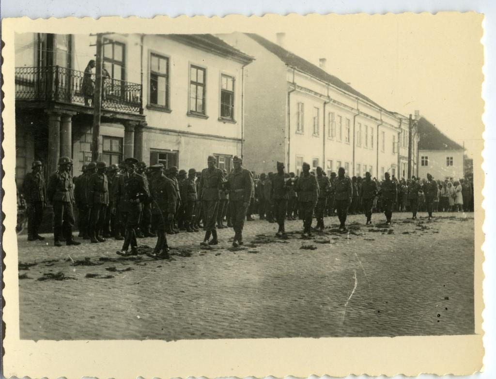 Aleksander Paldrok funeral in Kuressaare