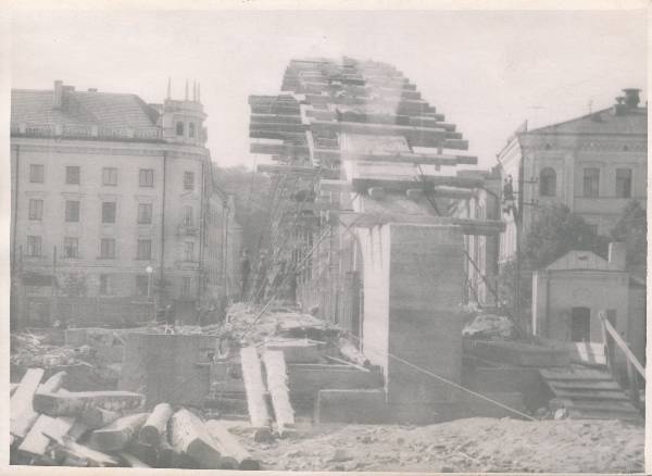 Kaarsild, ehitamine. Tartu, 1959.
