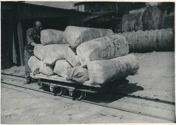 Tartu Keemiatehas, pesupulbri transport, 1957.a.