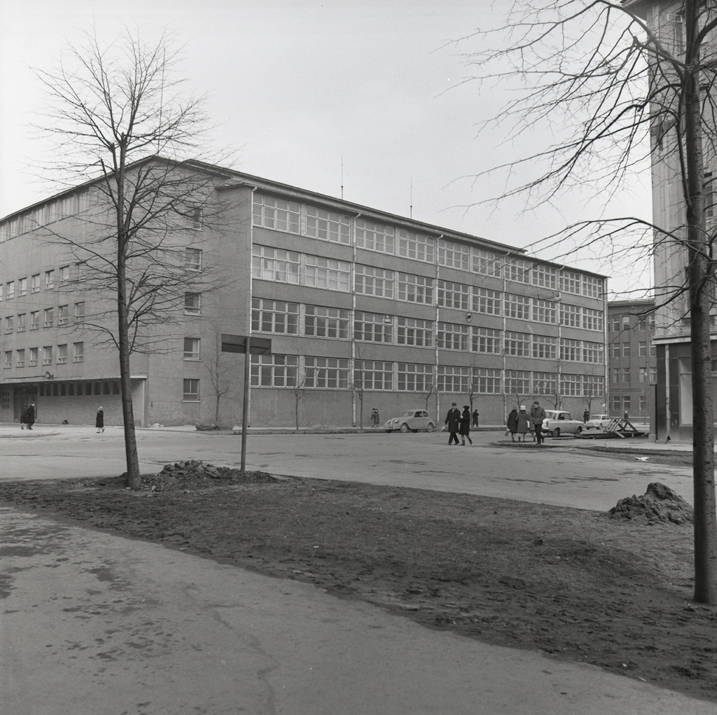 Raadiotehas RET Tallinnas, vaade Reimani tn poolt