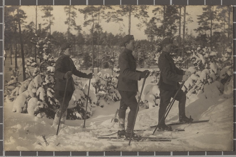 Perekond Kukk arhiivi fotoalbumist