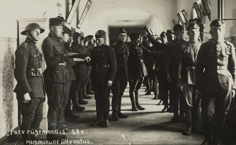 Foto albumis kapten Jaan Normet