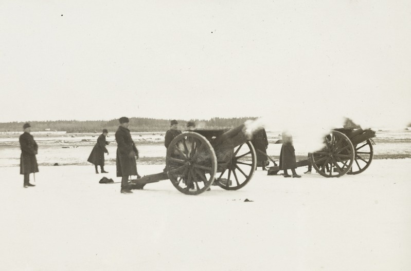 Foto albumis kapten Jaan Normet