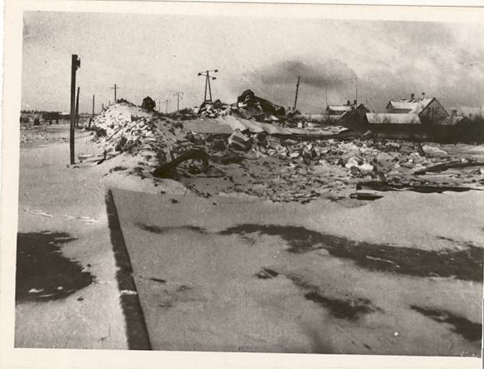 Jõhvi jaamahoone varemed