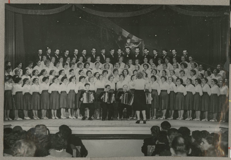 Esineb Gerasimovi nimeline rahvuskoor